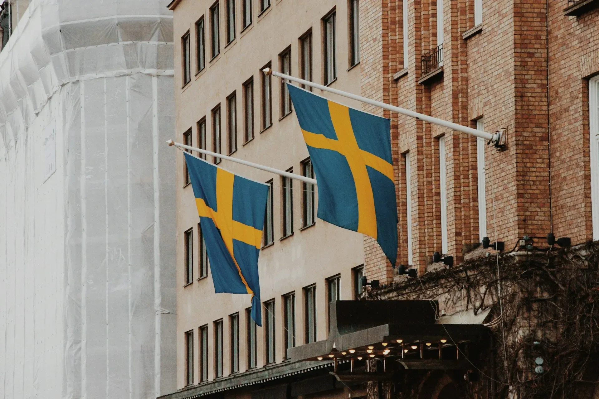 Швеция начнет выдавать украинским беженцам номера соцстрахования