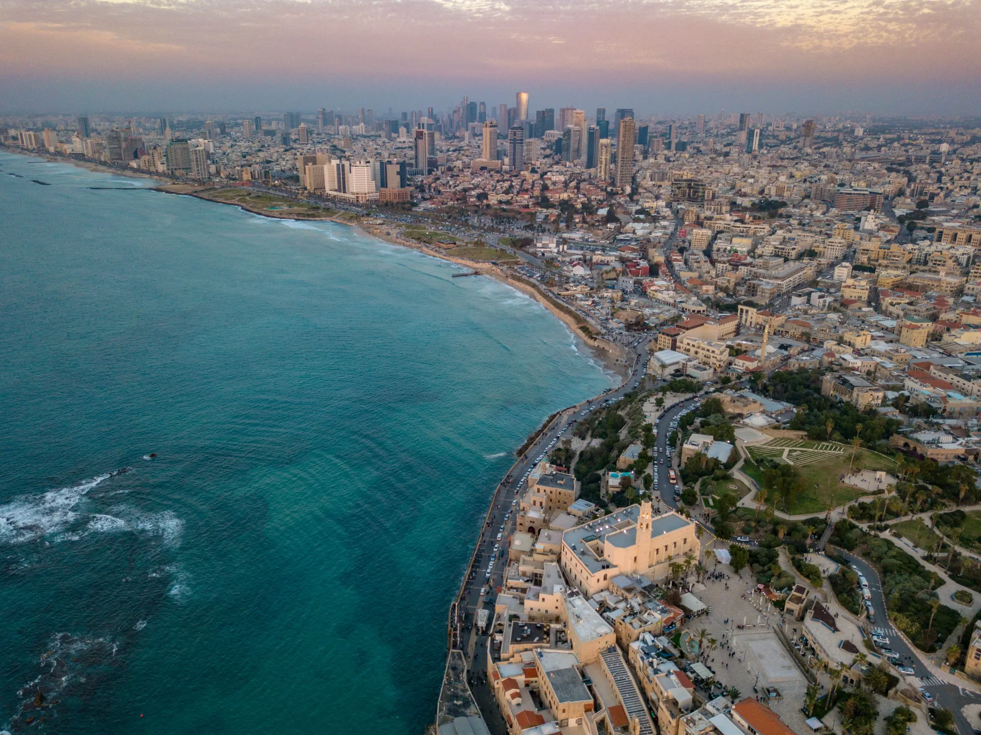 Израиль отложил введение платных виз для туристов